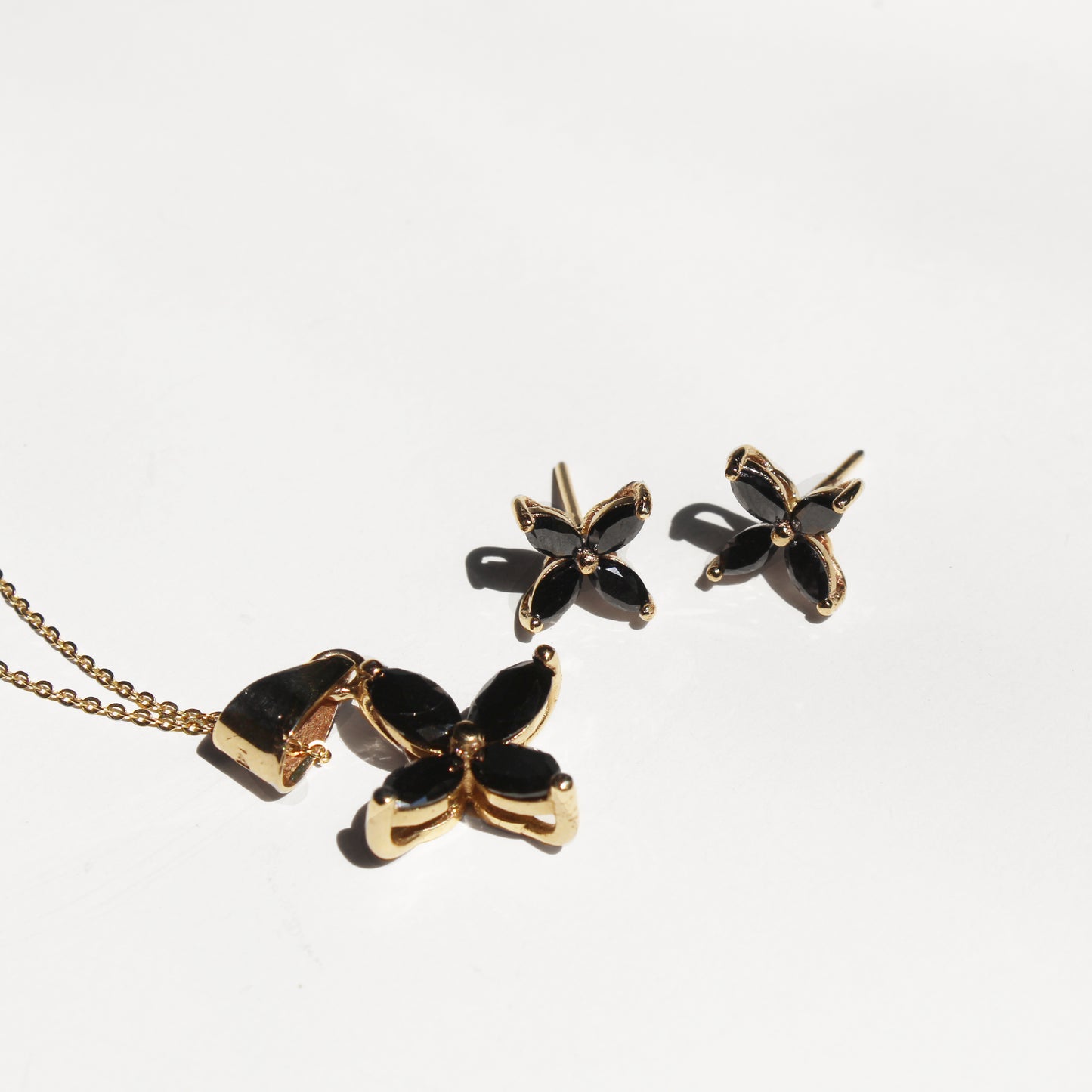 Aretes Marquise