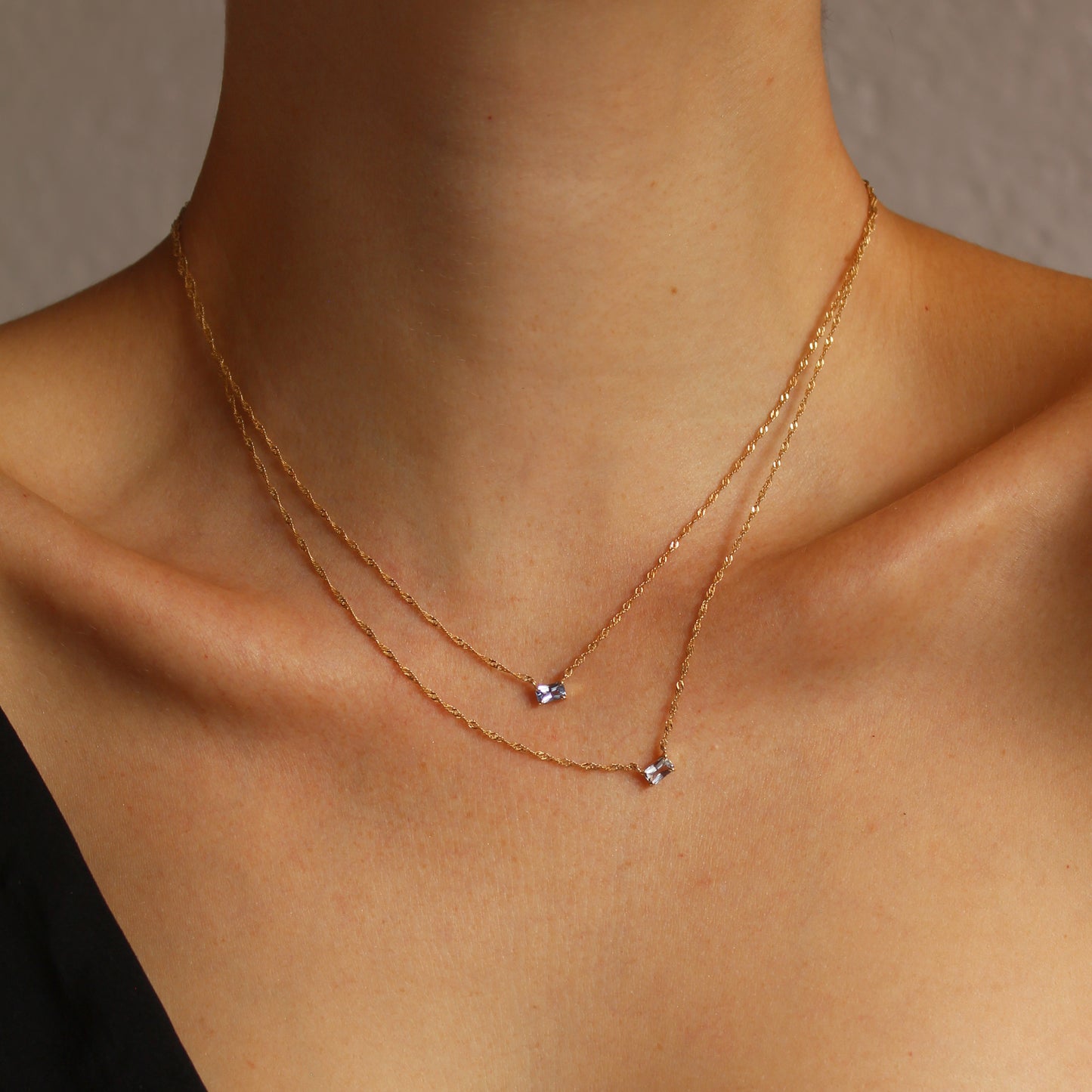 Collar con zafiro, corte Baguette