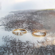 Anillo doble, con diamantes