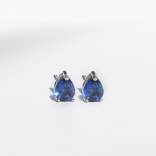 Aretes de zafiro gota