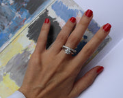 Solitario de diamante. Montura Tiffany - 6 uñas.