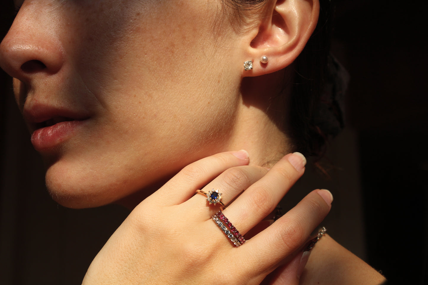 Anillo con halo de diamantes, tamaño pequeño 50% Nancy