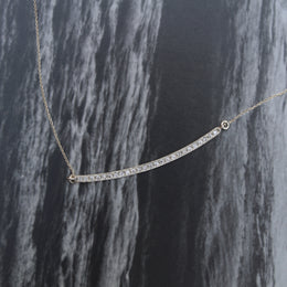 Collar línea de diamantes