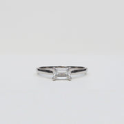 Anillo Priscilla, corte Esmeralda