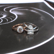 Anillo Rocío, diamante biselado