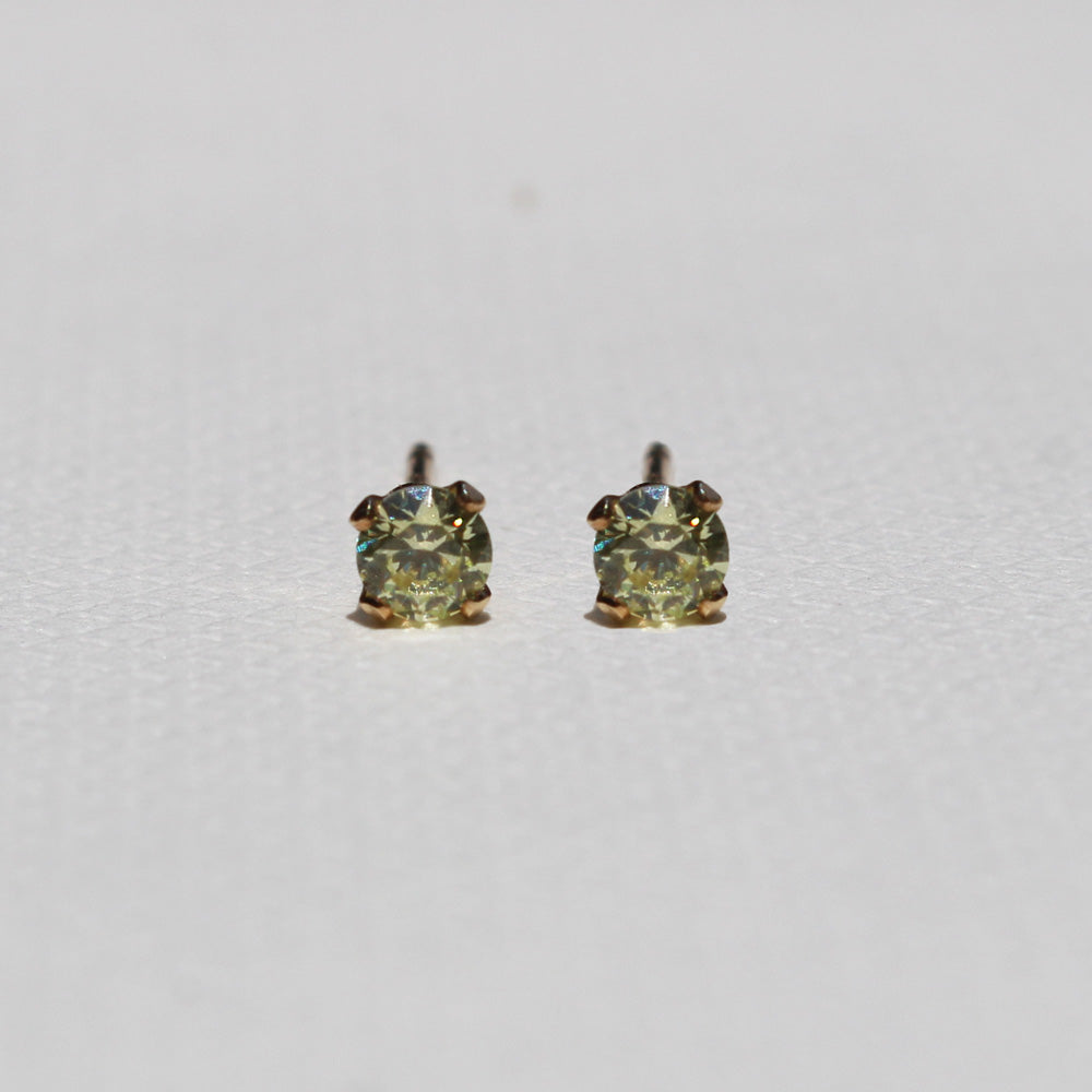 Aretes Amna de circonia.